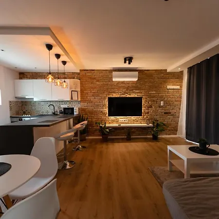 Pitypang Apartman Kapolnasnyek Exterior photo