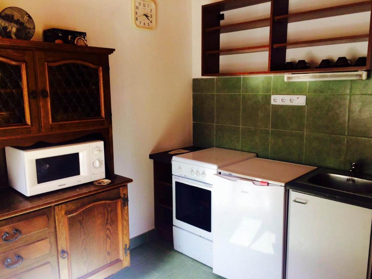 Pitypang Apartment *